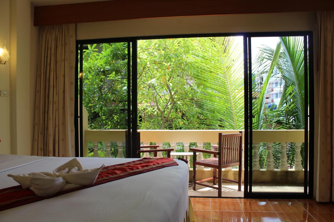 Kata View Guest House Phuket Bagian luar foto