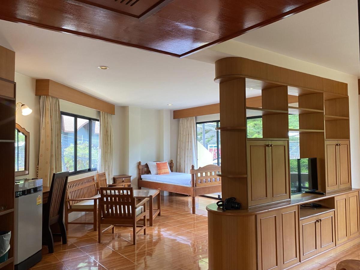 Kata View Guest House Phuket Bagian luar foto