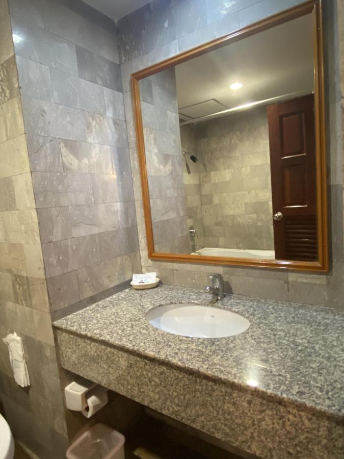 Kata View Guest House Phuket Bagian luar foto